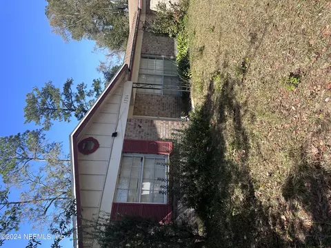 1706 Winfred Dr W, Orange Park, FL 32073