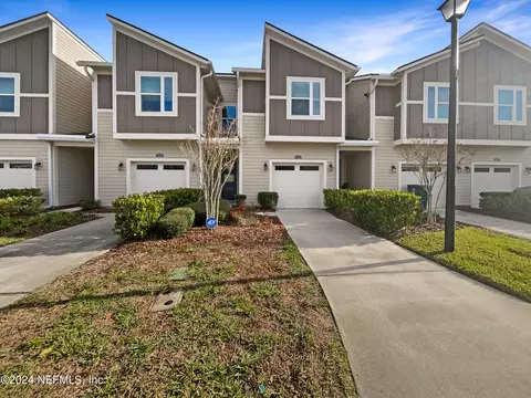 11231 Minnetta Ct, Jacksonville, FL 32256