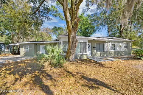 10606 Biscayne Blvd, Jacksonville, FL 32218