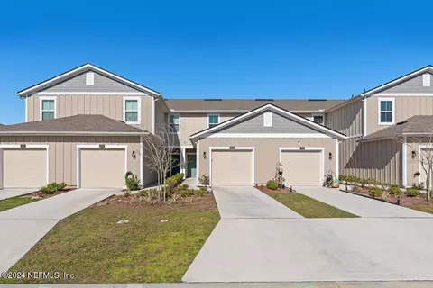 874 Capitol Pkwy, Jacksonville, FL 32218