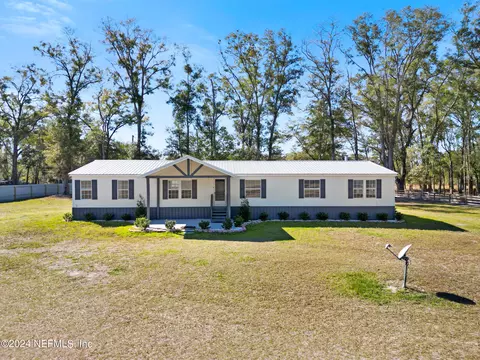 1490 SW Jordan St, Fort White, FL 32038