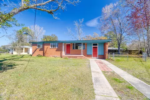 3809 Jammes Rd, Jacksonville, FL 32210