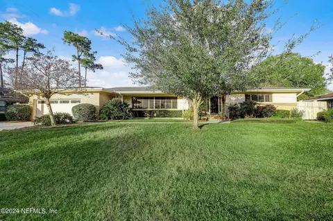 2447 Segovia Ave, Jacksonville, FL 32217