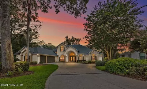 1372 Windsor Harbor Dr, Jacksonville, FL 32225