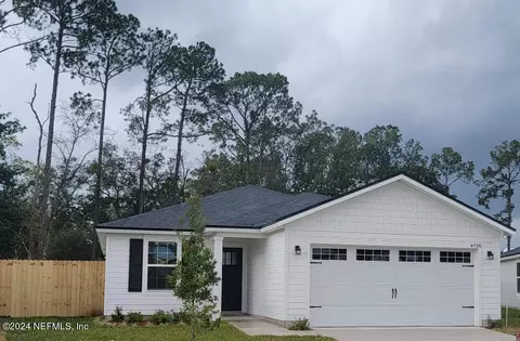 4196 Matador Dr, Jacksonville, FL 32210