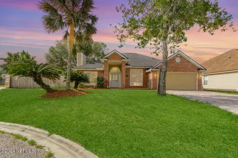 5544 Dover Crest Ln, Jacksonville, FL 32258