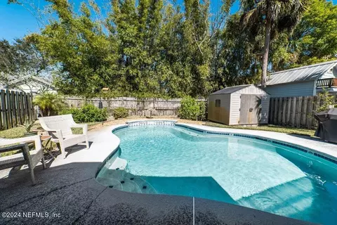 607 14th Ave S, Jacksonville Beach, FL 32250