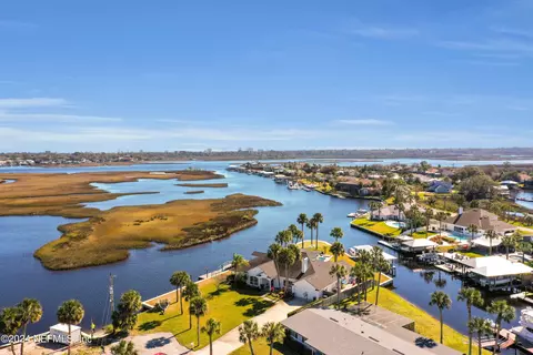 14650 Island Dr, Jacksonville, FL 32250