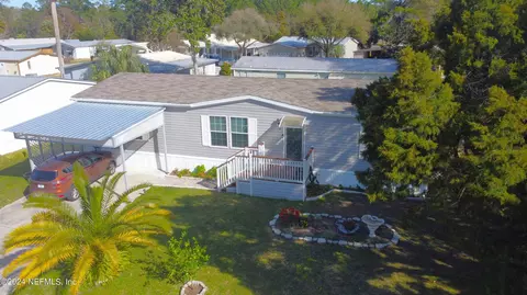102 Pinelake Dr, Satsuma, FL 32189