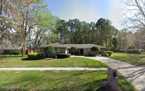 2246 Royal Fern Ln, Jacksonville, FL 32223