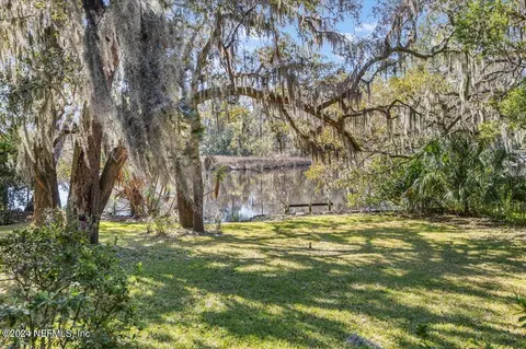 6806 Oakwood Dr, Jacksonville, FL 32211