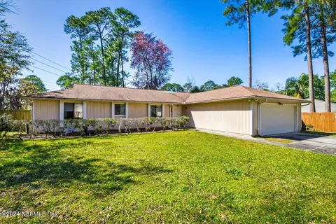 10538 Docksider Dr E, Jacksonville, FL 32257