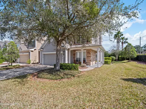 4000 Lionheart Dr, Jacksonville, FL 32216