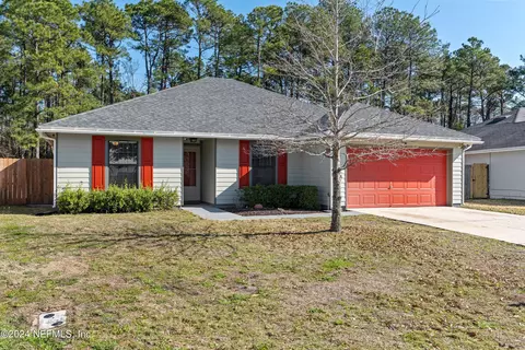 8543 Star Leaf Rd N, Jacksonville, FL 32210