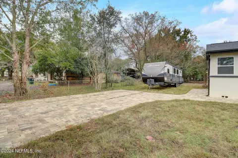 4055 Dimsdale Rd, Jacksonville, FL 32257