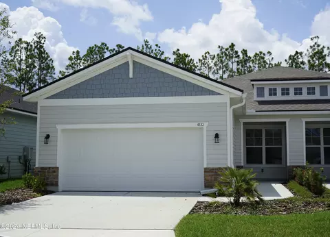 4532 Sun Garden Dr, Jacksonville, FL 32257