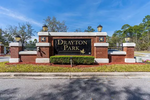 3583 Twisted Tree Ln, Jacksonville, FL 32216