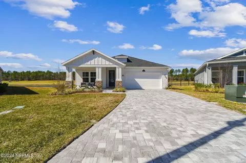 33 Quota Cir, Saint Johns, FL 32259