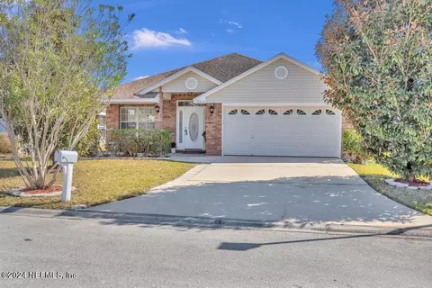 6264 Ironside Dr N, Jacksonville, FL 32244