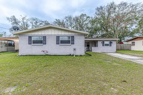 484 Alsey Dr, Orange Park, FL 32073