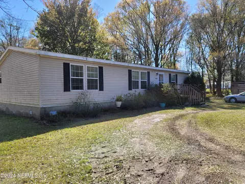 44376 Caulkins Rd, Callahan, FL 32011