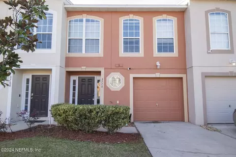 3770 Verde Gardens Cir, Jacksonville, FL 32218