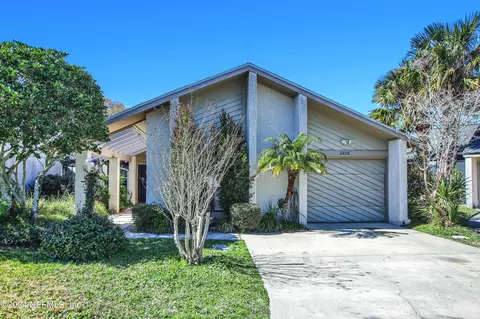 2818 St Tropez Ct, Ponte Vedra Beach, FL 32082
