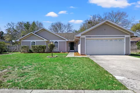1220 Peabody Dr E, Jacksonville, FL 32221