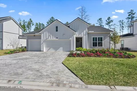 110 Gap Creek Dr, Saint Johns, FL 32259