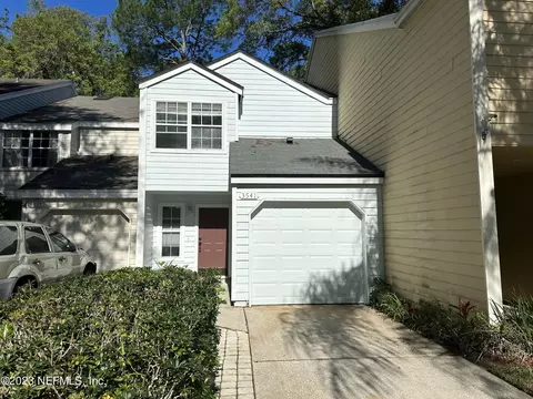 3541 Chestnut Hill Ct, Jacksonville, FL 32223