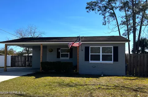 146 Hercules Dr E, Orange Park, FL 32073
