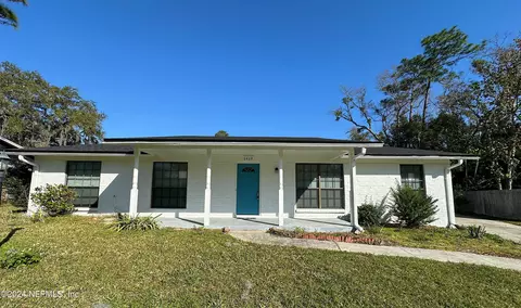 5469 Sylvan Ct, Orange Park, FL 32073