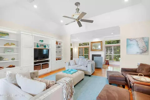 91 Sea Winds Ln E, Ponte Vedra Beach, FL 32082