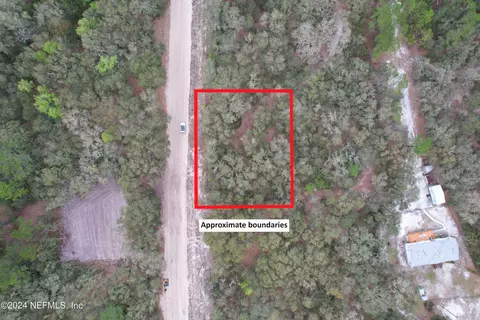 114 Brian Rd, Interlachen, FL 32148