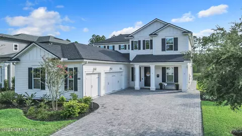 240 Pine Haven Dr, Saint Johns, FL 32259