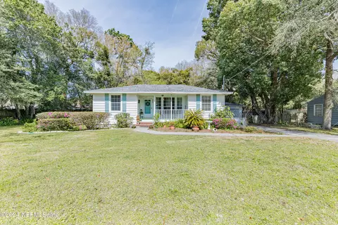 9725 Jupiter Ct N, Jacksonville, FL 32246
