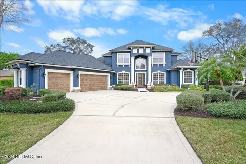 422 Summerset Dr, Saint Johns, FL 32259