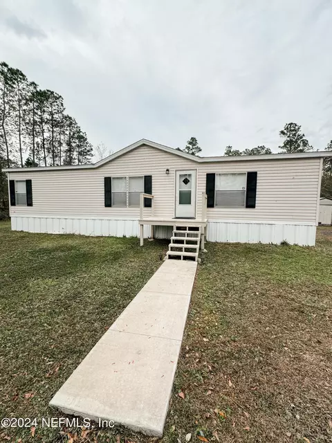 13027 Mudlake Rd, Glen Saint Mary, FL 32040