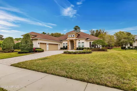 2128 Crown Dr, Saint Augustine, FL 32092