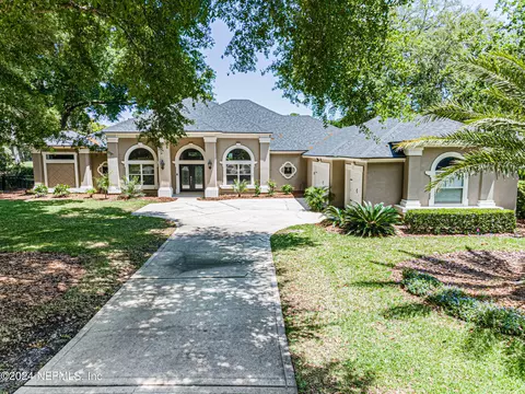 1904 Quaker Ridge Dr, Green Cove Springs, FL 32043