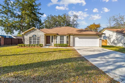 8779 Hammond Forest Dr, Jacksonville, FL 32221