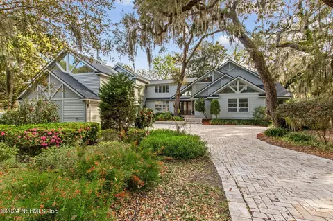 43 Sea Marsh Rd, Fernandina Beach, FL 32034