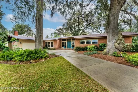 8129 Jose Cir W, Jacksonville, FL 32217