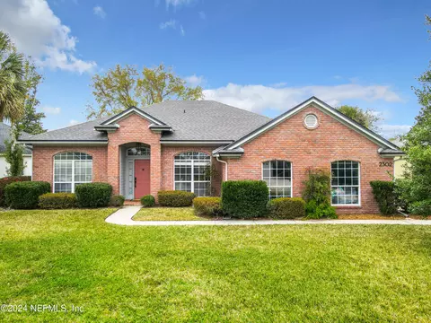 2302 Foxhaven Dr E, Jacksonville, FL 32224