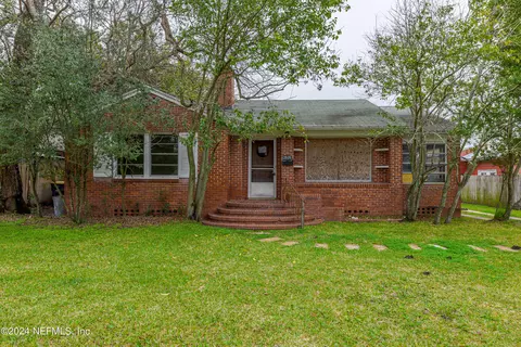 2525 Ridgewood Rd, Jacksonville, FL 32207