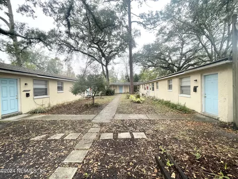 3329 Mayflower St, Jacksonville, FL 32205