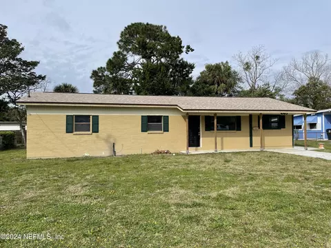 440 Sargo Rd, Atlantic Beach, FL 32233
