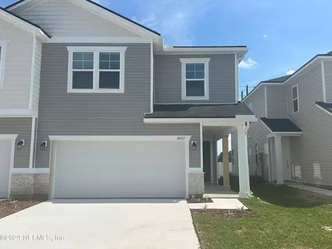 6927 Mirage St, Jacksonville, FL 32244