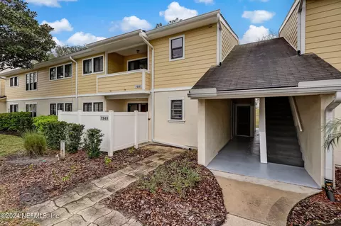 7949 Los Robles Ct #A, Jacksonville, FL 32256