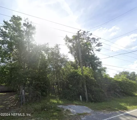 108 Horseman Club Rd, Palatka, FL 32177